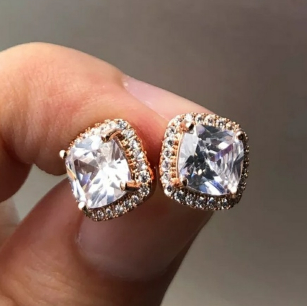 NEW 18k Rose Gold Diamond Cushion Halo Earrings - Picture 4 of 4